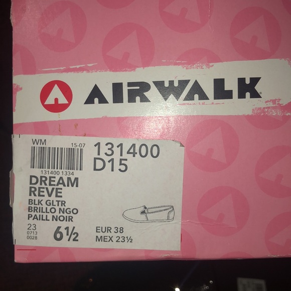 Women’s sparkle black AIRWALK slip on shoes size 6.5. new!! - Picture 6 of 6